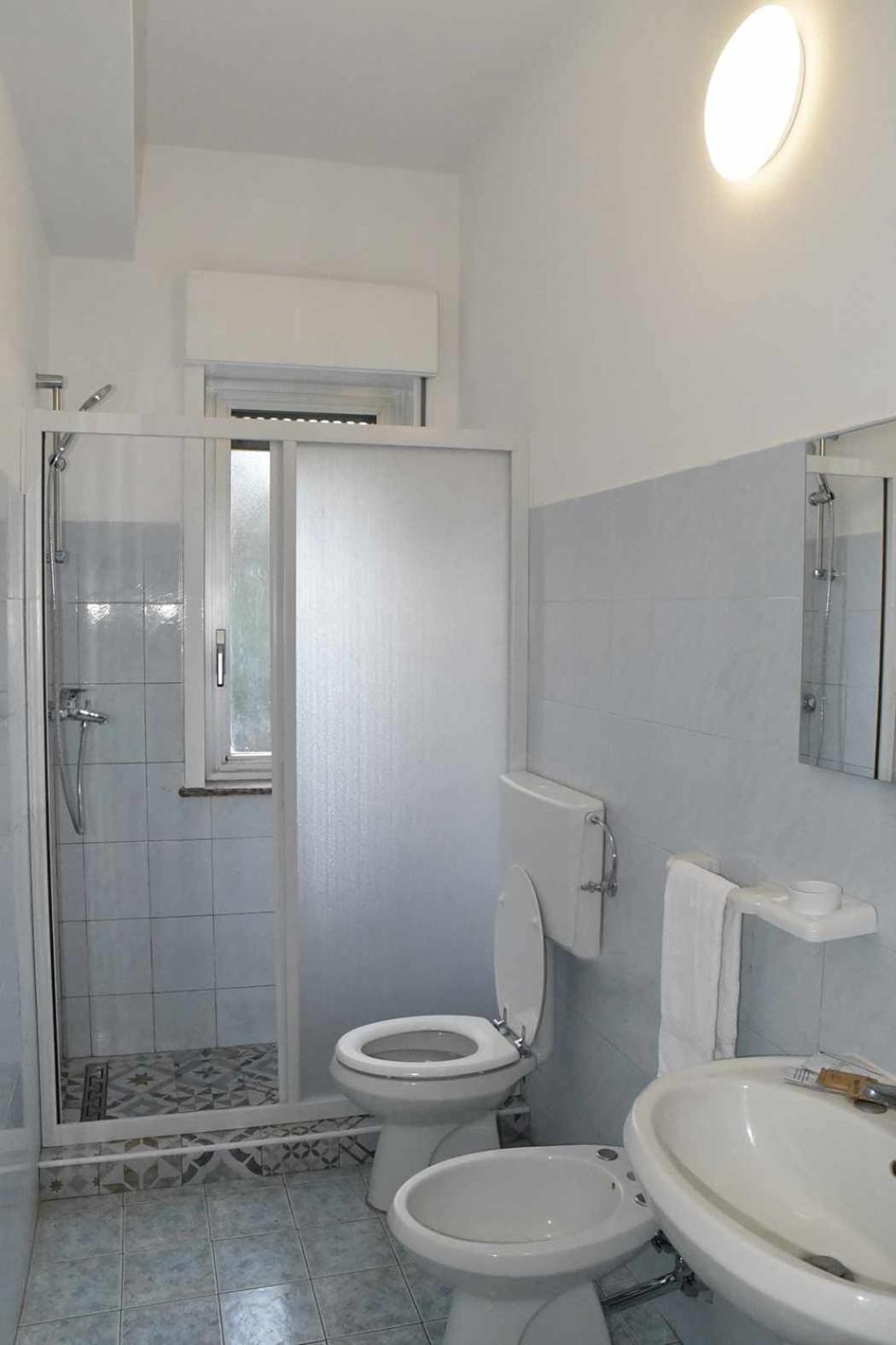 Appartamenti La Baia Del Rais Falcone Szoba fotó